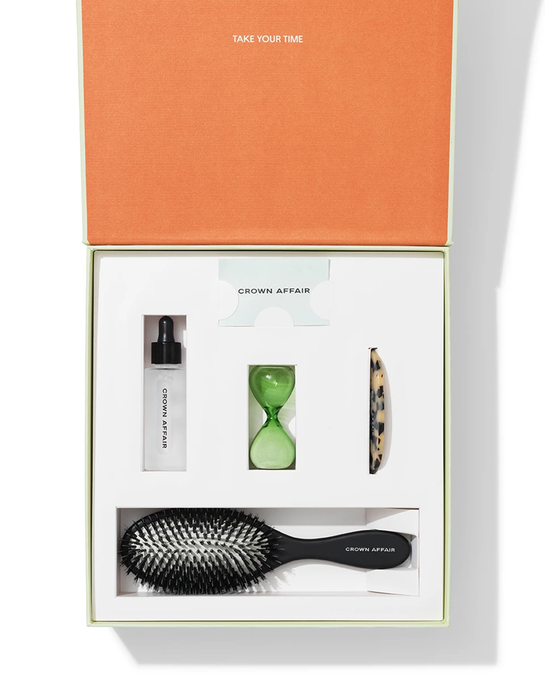 Crown Affair’s beautiful hair care set