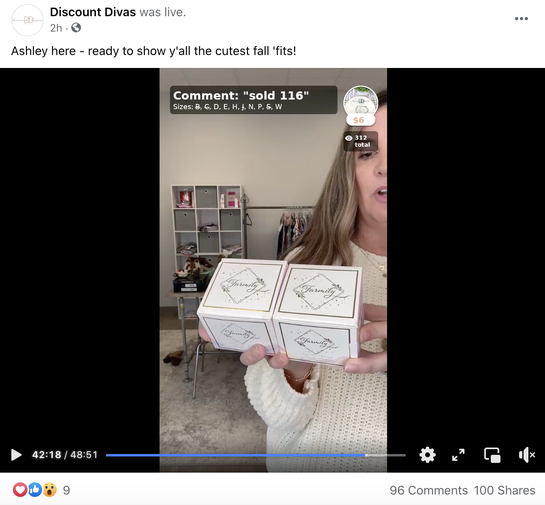 An example of livestream selling in action.